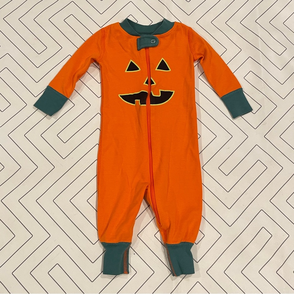 Hanna Andersson Halloween Jack-O-Lantern Zipper Pajama - Picture 1 of 9